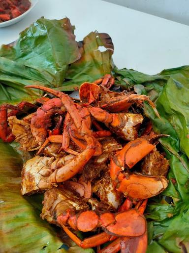 SEAFOOD DAPUR MIMIH PADEMANGAN