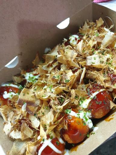 TAKOYAKI OSAKAYAKI