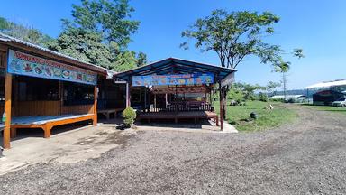 WISATA KULINER DEMPOK