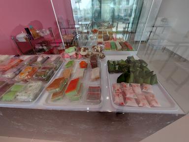 KEDAI KUE WENPY