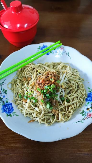 BAKMIE HAKCAI BANGKA