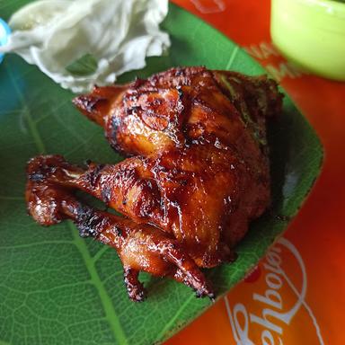 AYAM BAKAR LUMPUR LAPINDO 4