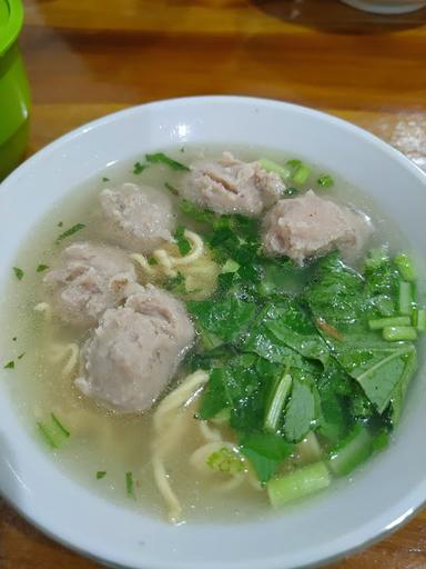 BAKSO KAMPUNGQU ES TELER PISA GRANDE