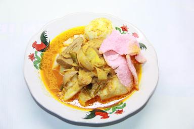 DAPUR SOLOK KETUPAT SAYUR PADANG & NASI UDUK