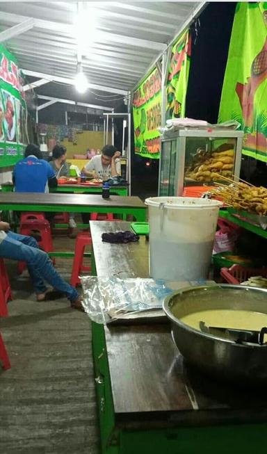 PECEL LELE RONGGOLAWE RAJA KREMES 3