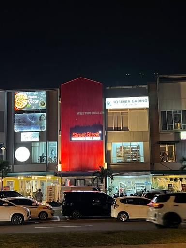 STREET STEAK GADING SERPONG