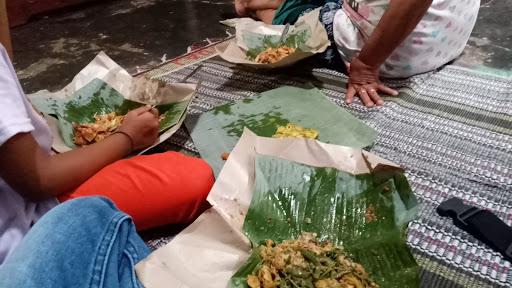 WARUNG IBU TUTI