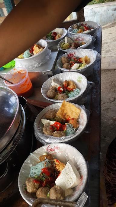 BAKSO DAN MIE AYAM COBAN