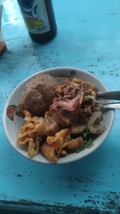 BAKSO & MIE AYAM ROMBONG BIRU