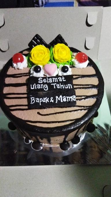 JOSSIE CAKE KUE ULTAH SEDAYU