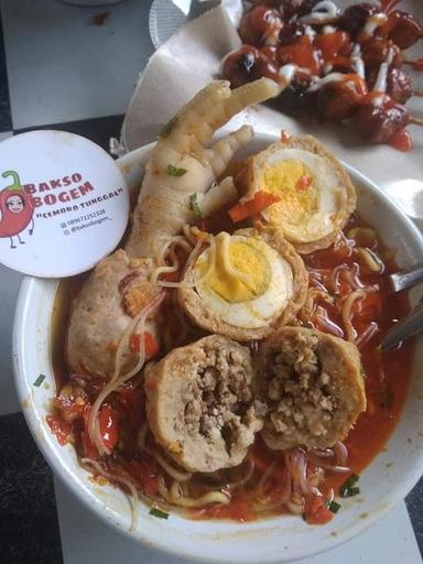 BAKSO BOGEM 'CEMORO TUNGGAL'