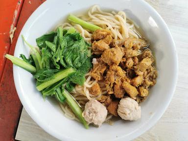 BAKSO DAN MIE AYAM KHAY-KUY