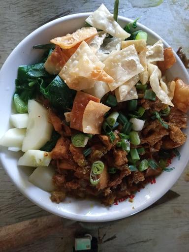 MIE AYAM BUDI