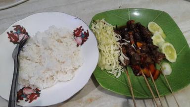 SATE KAMBING MADURA BAROKAH 77