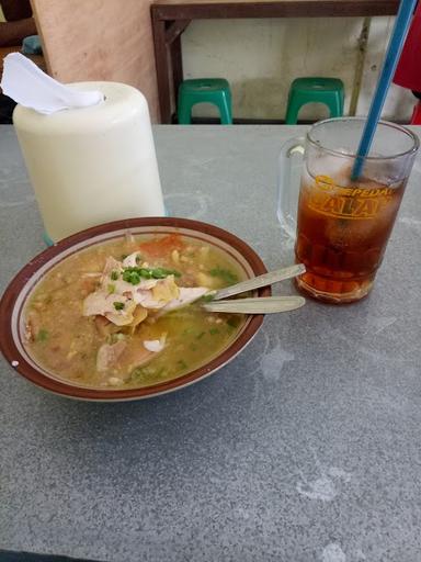 SOTO AYAM KENARI