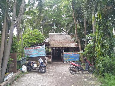 WARUNG NASI JAGUNG & AYAM BAKAR MURNI RASA DESA