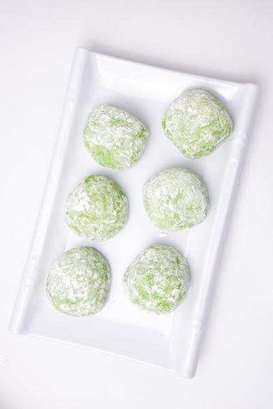 MOCHI EMAAK MOCHIII