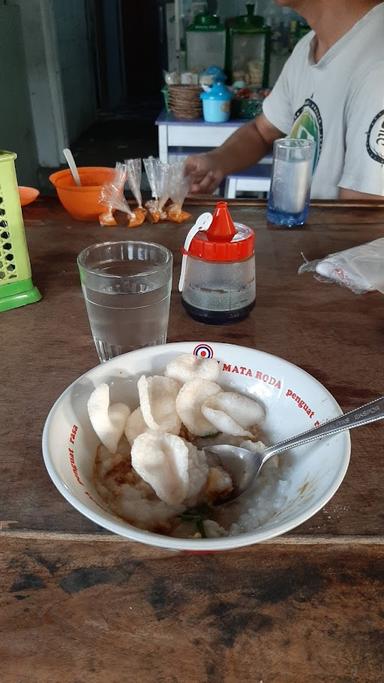 ANGKRINGAN DAN BUBUR AYAM BANG DJON