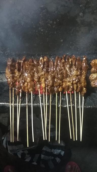 SATE AYAM MADURA PAK JENGGOT