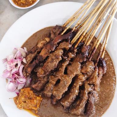 SATE AYAM TOMBONE NGELIH MAS DIKIN MADURA