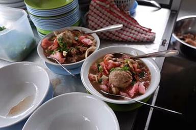 BAKSO BU ITA