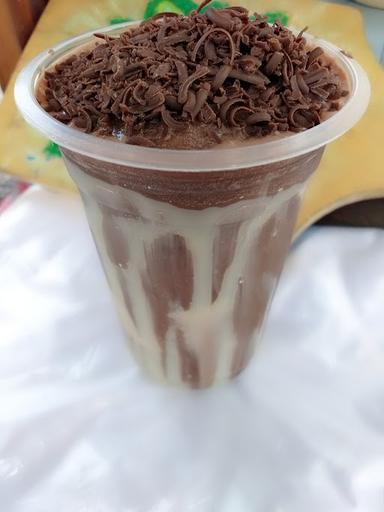 ICE CHOCOLATEN MALANG