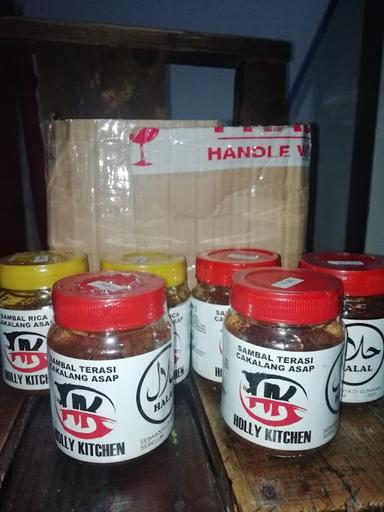 HOLLY KITCHEN ( PRODUSEN SAUS BBQ & ANEKA SAMBAL)