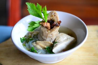 BAKSO TONG & BAMBU