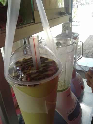 QUALITY JUICE DAN BAKSO URAT NN