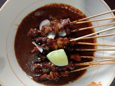 WARUNG SATE AYAM & KAMBING ꦮꦫꦔꦱꦠꦄꦪꦩꦭꦤꦩꦤꦢ