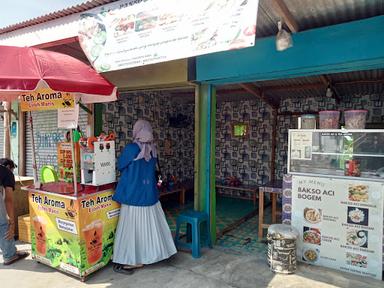 BAKSO ACI BOGEM DAN TEH AROMA