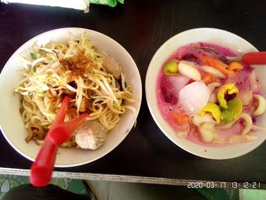 BAKSO BANG TUKUL