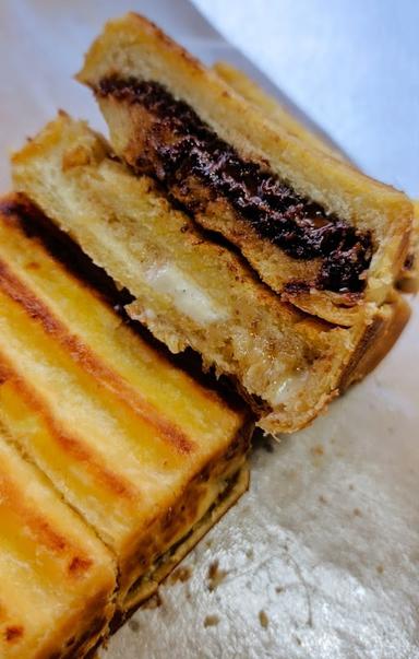 ROTI BAKAR ACAN (OUTLET 1)