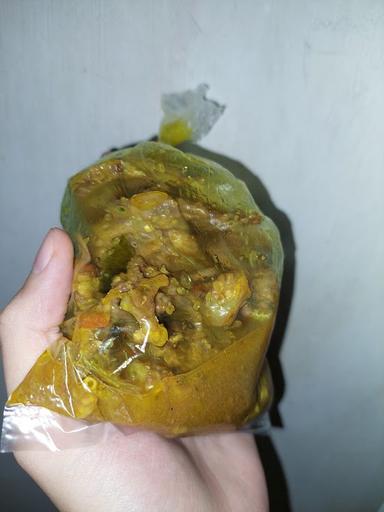 DAPOER AYAM KREMES DAN NASI GORENG MAS ARKA