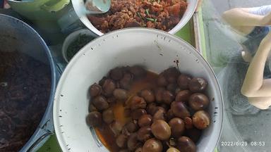 GUDEG YOGYA ASLI BU DAR (ꦒꦣꦒꦪꦒꦄꦱꦭꦧꦣ)