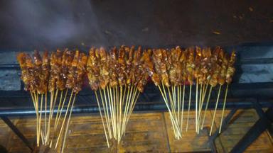 SATE CAK UMAR