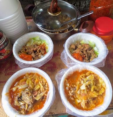 WARUNG JAJAN N ATIK (SEBLAK & CIRENG MERCON)