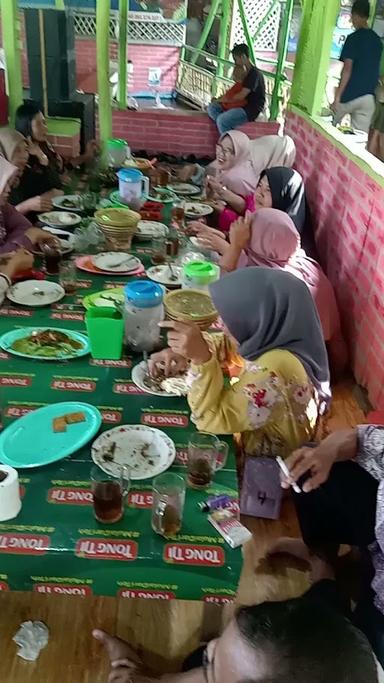 RUMAH MAKAN GANESA - PAK YANTO