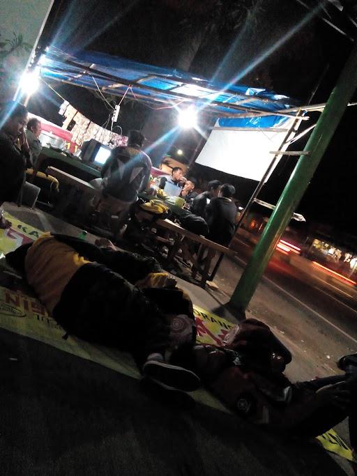 WARUNG NASI RAWON SUROBOYO IBU SUSI