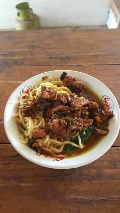 MIE AYAM & BAKSO SOR PELEM JABALEKAT