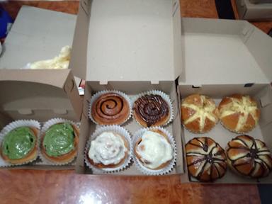 IMUT,S BAKERY