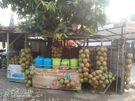 KELAPA MUDA A'A GHANTENG