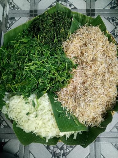 NASI PECEL MADIUN MBA RINA