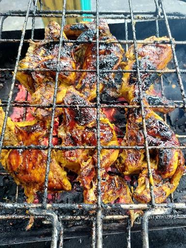 AYAM BAKAR & KREMES MINDO