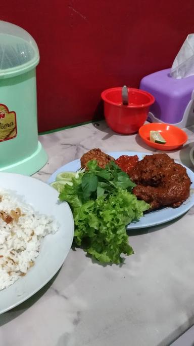 AYAM BAKAR TALIWANG DAN SOTO TANGKAR