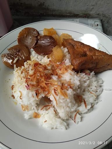 NASI UDUK SEDAP