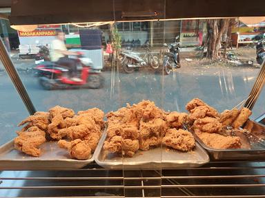 SABANA FRIED CHICKEN PASAR SLIPI