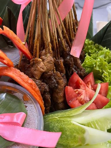 SATE AYAM KAMBING BANG NAIR