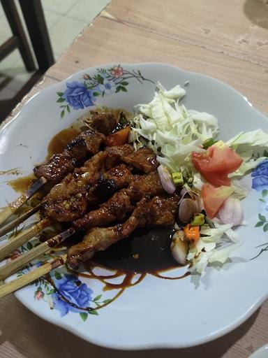 SATE SOLO PAK DIBYO