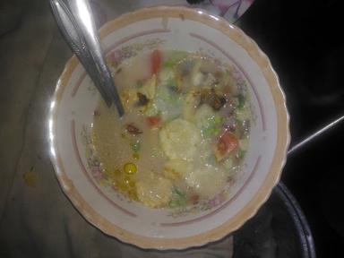 SOP KAKI DAN SATE KAMBING TANAH ABANG